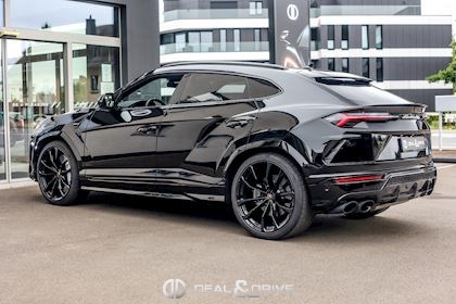 URUS MY23