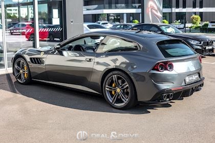 GTC4 LUSSO V12 AWD GRIGIO SILVERSTONE