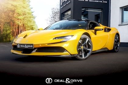 SF90 STRADALE GIALLO 3 STRATO