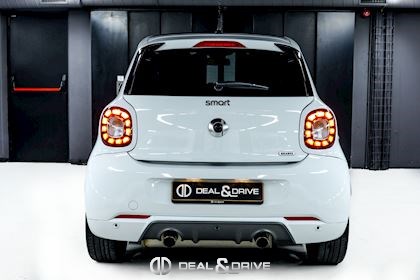 FORFOUR AUTO. XCLUSIVE POWERED BY BRABUS