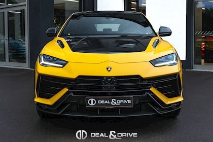 URUS PERFORMANTE - AKRAPOVIC