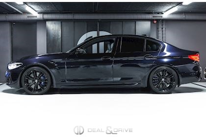 M5 COMPETITION LIMOUSINE (F90) STEPTRONIC XDRIVE – AZURITSCHWARZ II METALLIC
