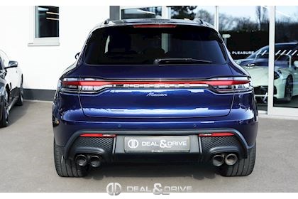 MACAN III 2.0 PDK – BLEU GENTIANE MÉTALLISÉ