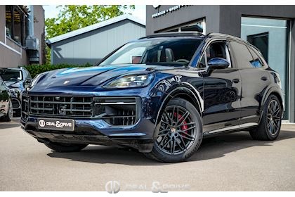 CAYENNE GTS TIPTRONIC PACK SPORTDESIGN NOIR MY25 - BLEU ALGARVE