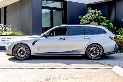 M3 COMPETITION TOURING (G81) M XDRIVE - FROZEN PURE GREY II METALLIC