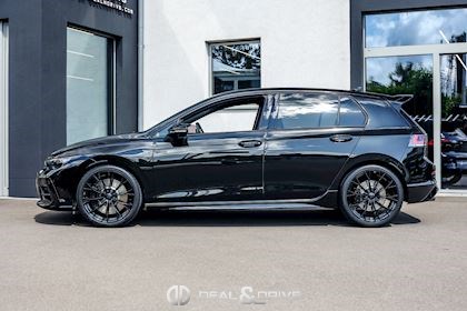 GOLF 8.5 R 2.0 TSI 4MOTION BLACK EDITION - FULL XPEL - AKRAPOVIC