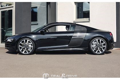 R8 COUPE V10 5.2 FSI QUATTRO R-TRONIC - PHANTOM BLACK