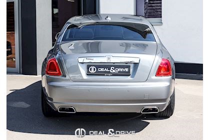 GHOST (SERIES II) 6.6 V12 V-SPEC - JUBILEE SILVER