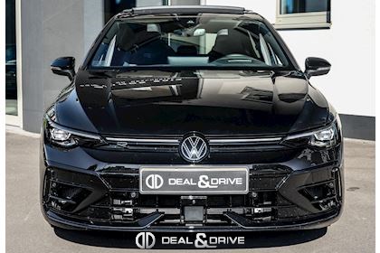 GOLF 8.5 R 2.0 TSI 4MOTION BLACK EDITION – WARRANTY 07/2028