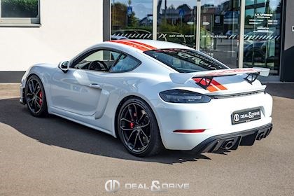 718 CAYMAN GT4 PDK PACK CLUBSPORT – CARRARA WHITE METALLIC