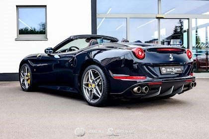 CALIFORNIA T 3.9 V8 560 - BLU POZZI