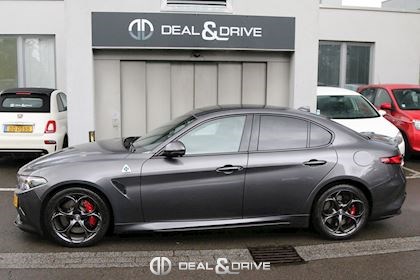 GIULIA QUADROFOGLIO 2.9 V6 bi-turbo