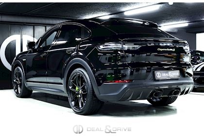 CAYENNE TURBO S COUPE E-HYBRID TIPTRONIC (680 CH) – PACK SPORT LIGHTWEIGHT - APPROVED 12/2027
