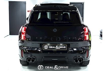 JOHN COOPER WORKS COUNTRYMAN ALL4 – PACK XL
